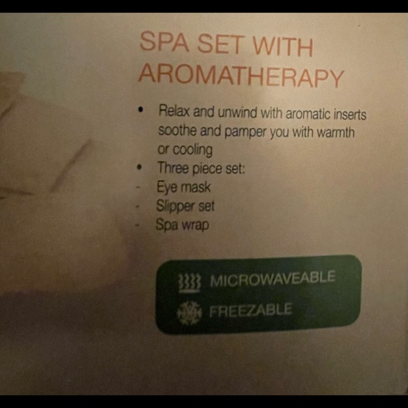 Conair Spa Set with Aromatherapy - Picture 2 of 3